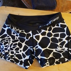 Strong Lift Wear booty short